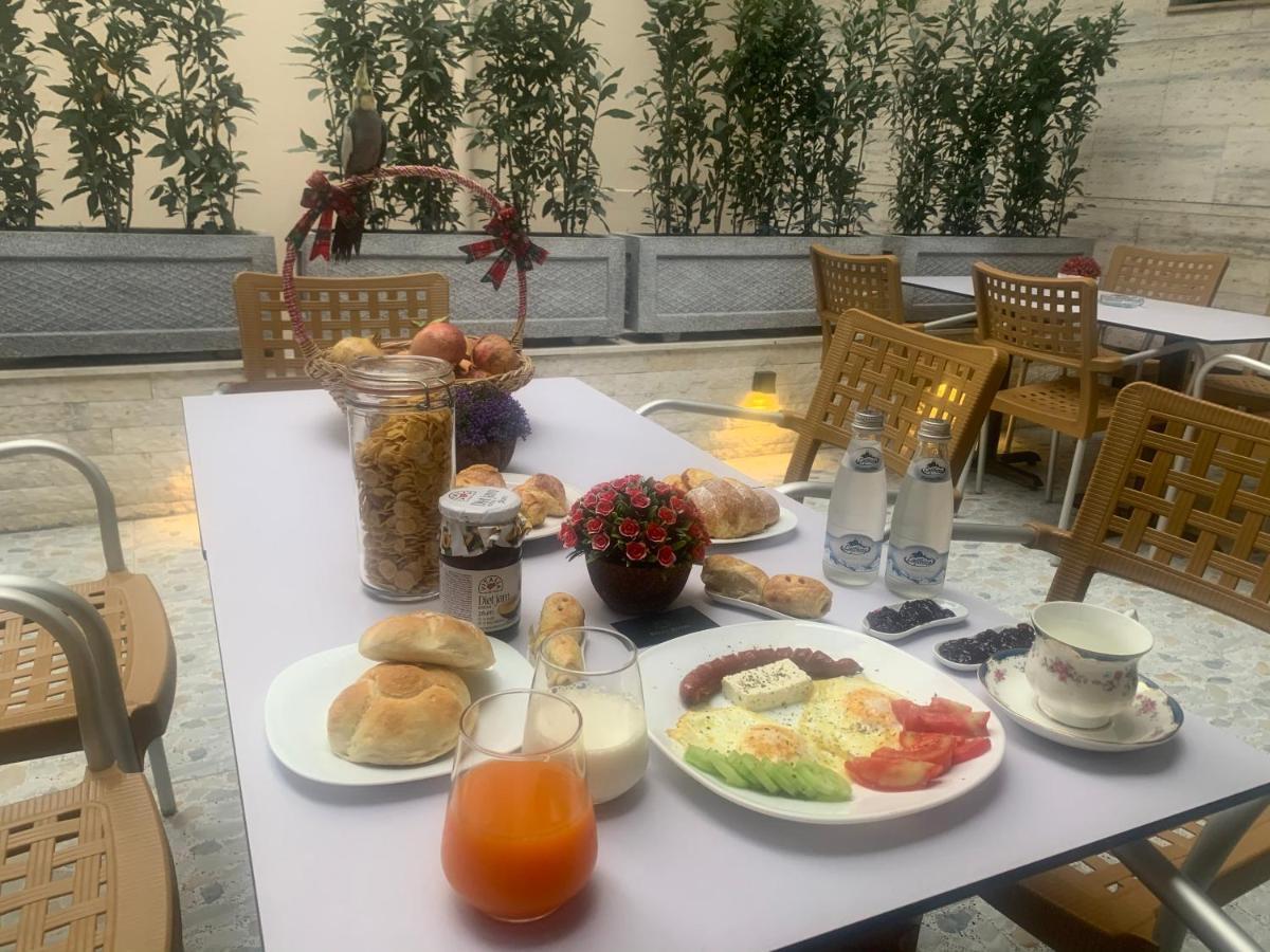 Belux Hotel Tiran Dış mekan fotoğraf